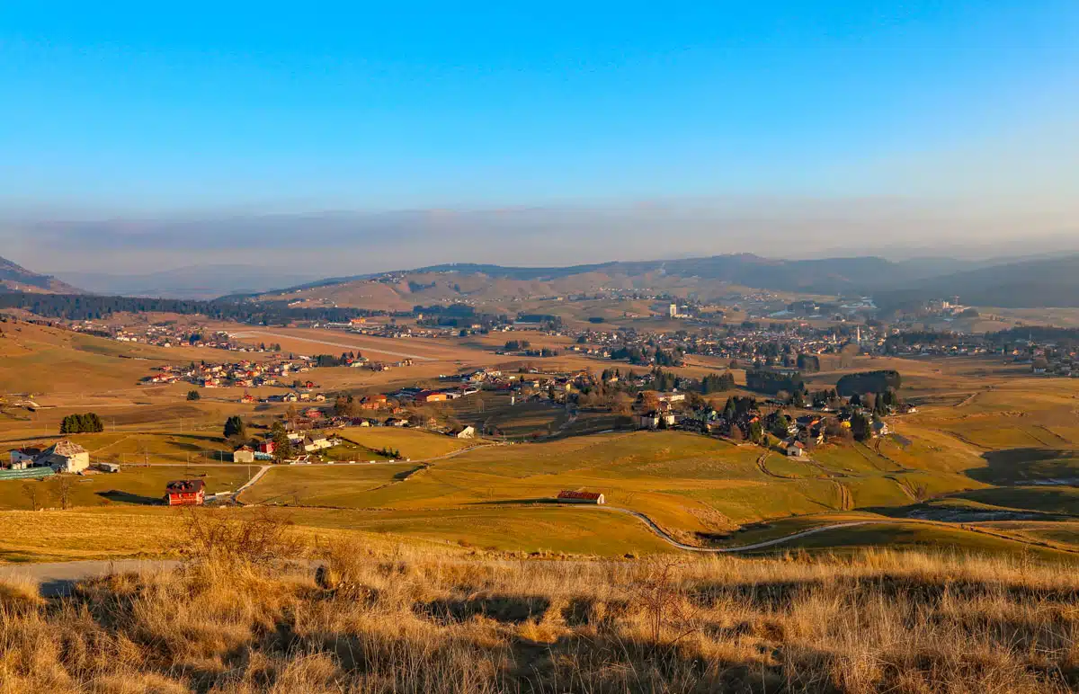 Vista di asiago dalla strada del forte interrotto