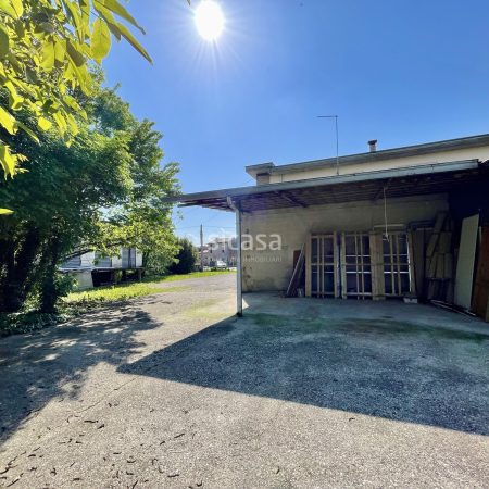 Abitazione in Vendita a Montecchio Precalcino - 120344212