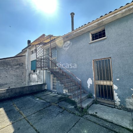 Altro in Vendita a Dueville - 121418802
